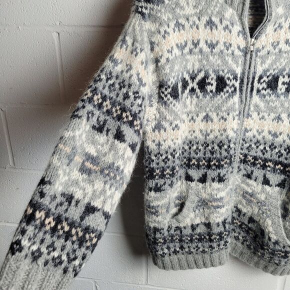 VTG Wool Sweater Fair Isle Crew Neck Womens Small Nordic Scandinavian Print SKYR - Picture 7 of 10